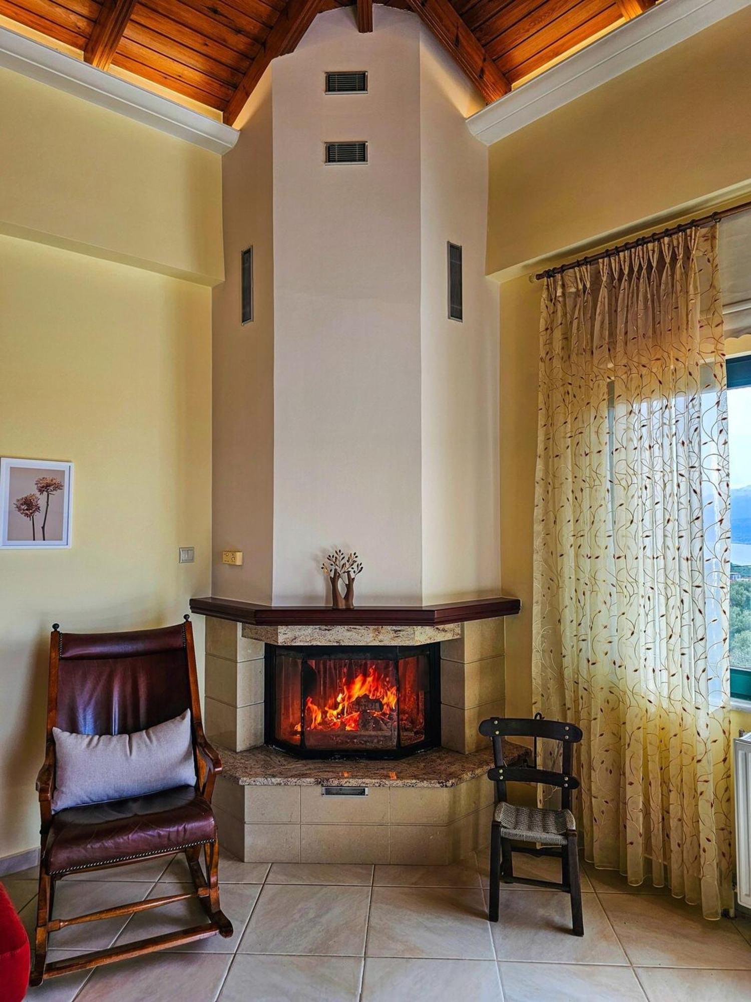 Villa Aitheras With Sea Views And Garden Στέρνες Εξωτερικό φωτογραφία
